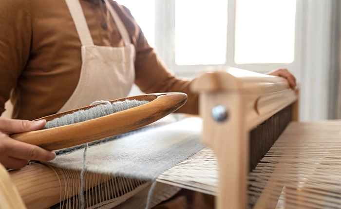 Weaving Yarn and Fabric